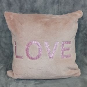 0709 OMG Accessories "LOVE" Fluffy Pillow